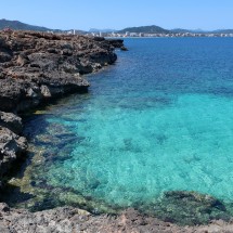 Crystal clear water with Cala Millor in the back